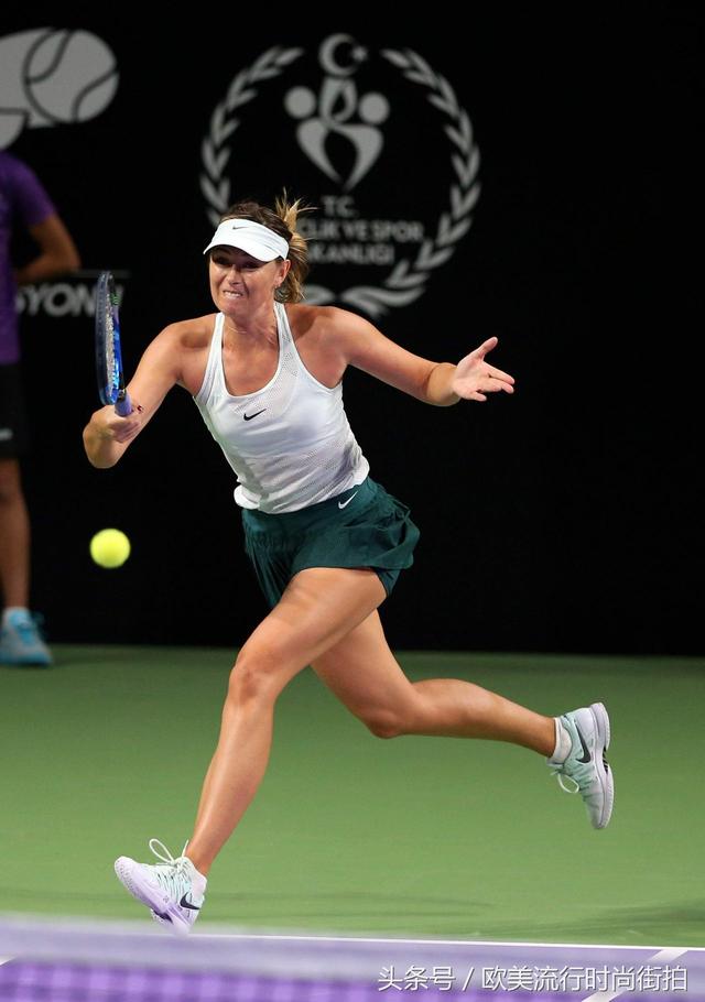 九游游戏中心-莎拉波娃意外战胜巴黎圣日耳曼，夺冠引爆全场！观众掌声雷动的简单介绍-九游游戏中心